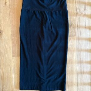 NWT Chaser Brand Quadrablend Slit Badk Midi Skirt- Small-  Black $65